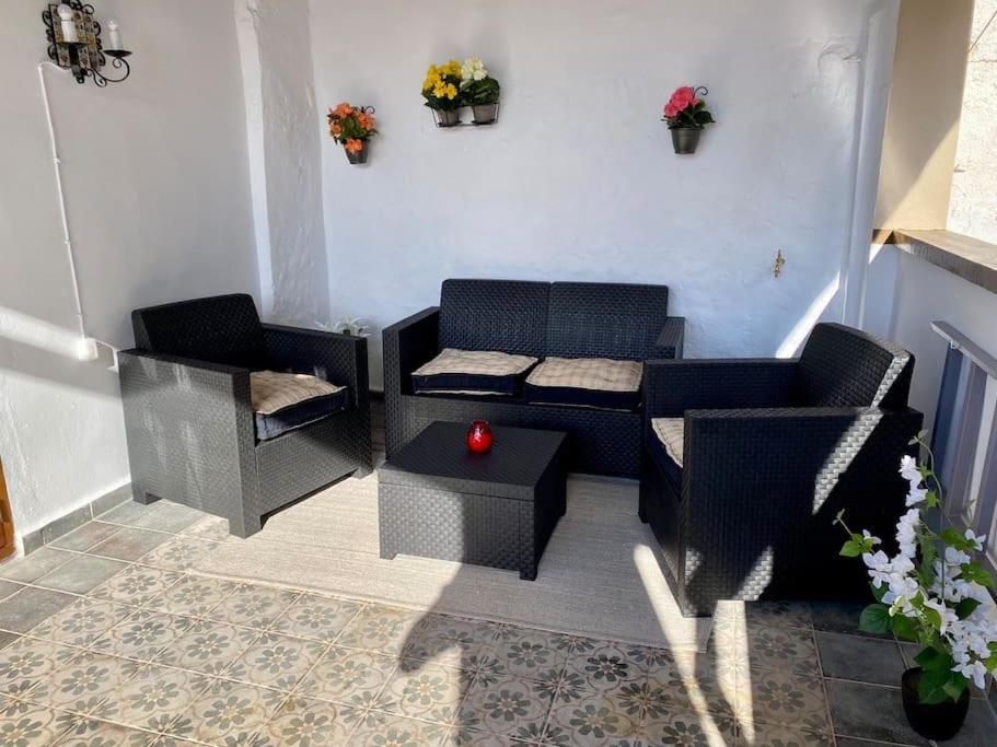רקואנה Villa Sol Casa Con Cueva Privada Y Vistas A La Iglesia מראה חיצוני תמונה